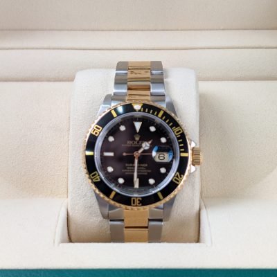 Rolex Submariner 16613 Black Dial Two-Tone Oyster Steel Buckle Watch - Image 2